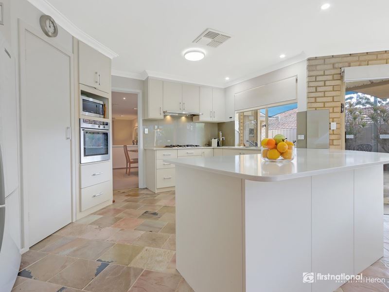 6 FARRELL RISE, Bull Creek