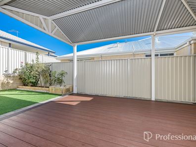 24 McGiffen Avenue, Alkimos WA 6038