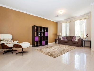22 Beroona Way, South Lake WA 6164