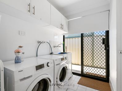 Room/6  11 Burkett Terrace, Bertram WA 6167