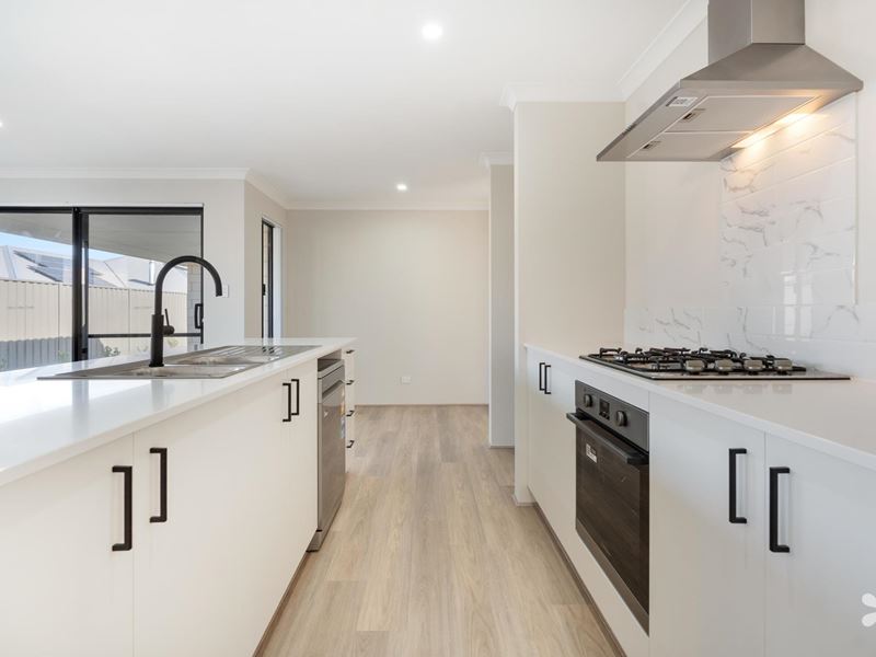 22 Carnac Road, Port Kennedy WA 6172