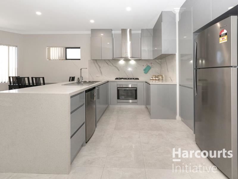 33B Wardlow Way, Balga WA 6061