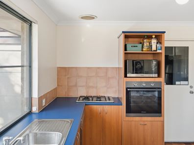 7 Klem Avenue, Redcliffe WA 6104
