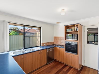 7 Klem Avenue, Redcliffe WA 6104