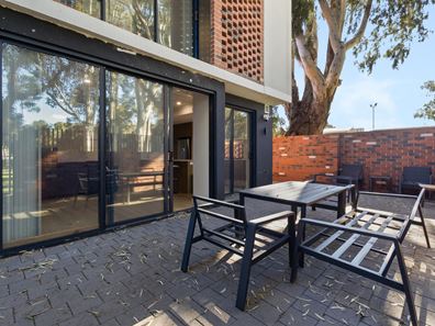 22/18 Brentham Street, Leederville WA 6007