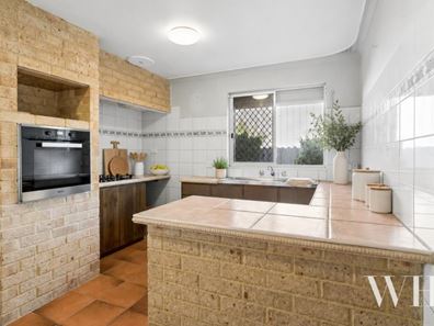 10 March Street, Spearwood WA 6163