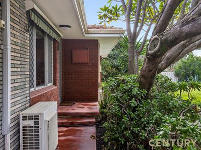17 Gemini Way, Carlisle WA 6101