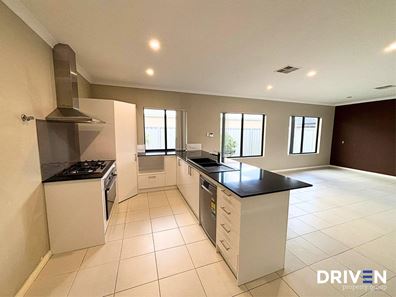 6 Amadeus Way, Brabham WA 6055