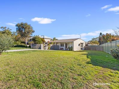 13 Arundale Crescent, Wembley Downs WA 6019