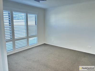 22 Lillypilly Crescent, Treeby WA 6164