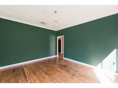 6 Bingfield Road West, Medina WA 6167