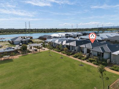 6 Sweep Lane, Champion Lakes WA 6111