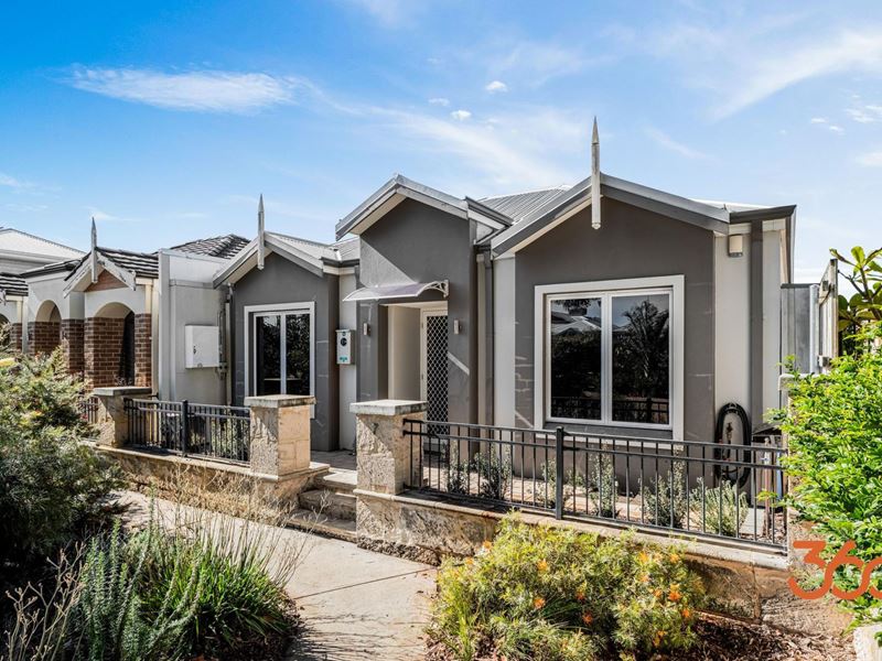 7 Skye Lane, Ellenbrook WA 6069