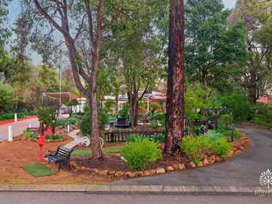3 Casino Road, Glen Forrest WA 6071