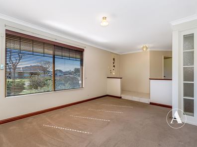 15 Frigate Close, Waikiki WA 6169