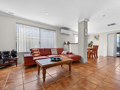 43 Mermaid Way, Heathridge WA 6027
