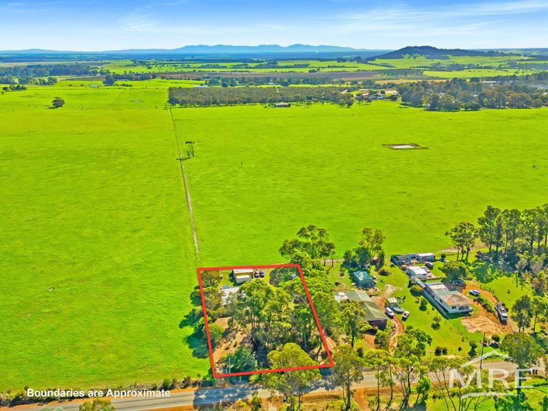 270 Lancaster Road, Mckail WA 6330