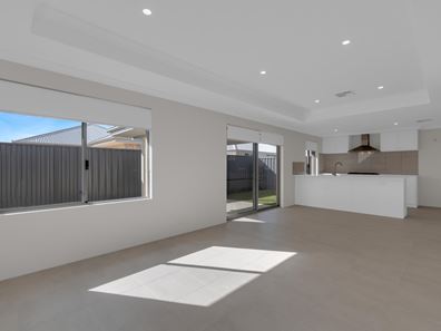33 Caulfield Drive, Baldivis WA 6171
