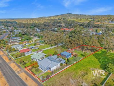 43 Deane Street, Mount Barker WA 6324