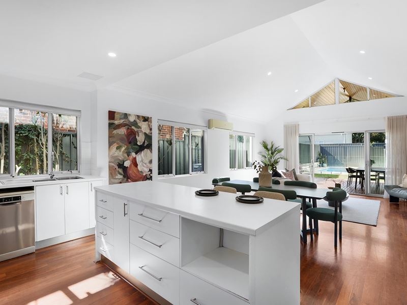 90 Matlock Street, Mount Hawthorn