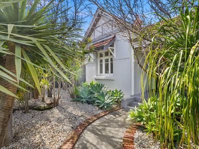 90 Matlock Street, Mount Hawthorn WA 6016