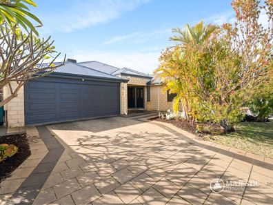 100 Bridgeman Drive, Bennett Springs WA 6063