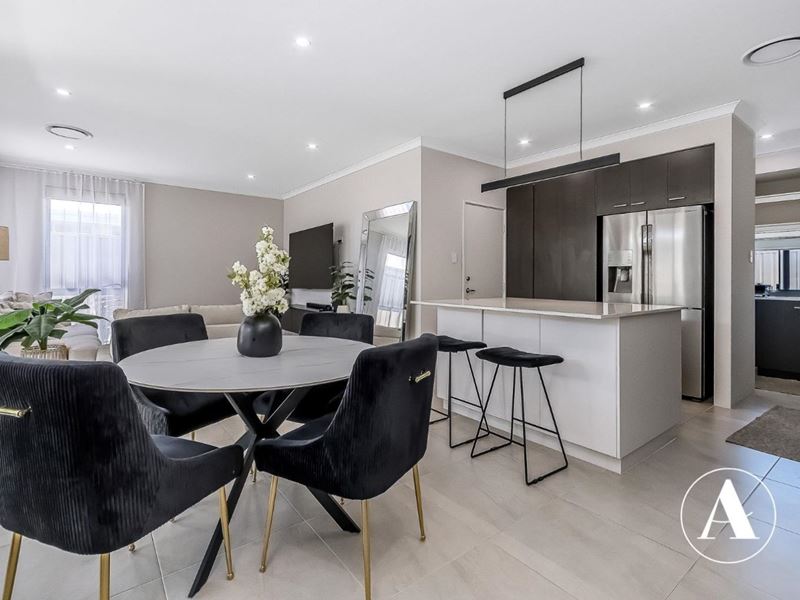 28 Faverolles Drive, Southern River WA 6110