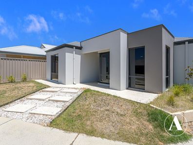 28 Faverolles Drive, Southern River WA 6110