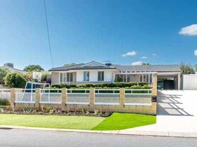 7 Cunningham Place, Padbury WA 6025
