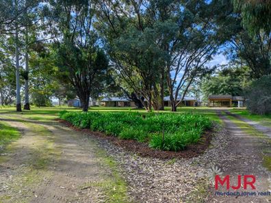 90 Hebble Loop, Banjup WA 6164