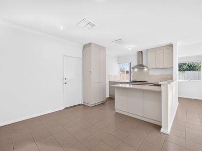 32A Halvorson Road, Morley WA 6062