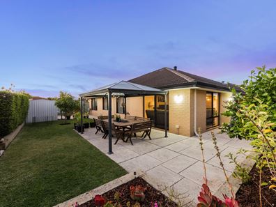 1 Barrett Street, Southern River WA 6110