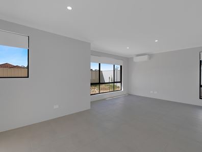 36 Westaway Road, Pinjarra WA 6208