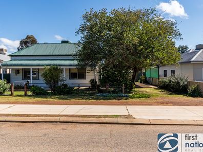4 Esperance Street, Northam WA 6401