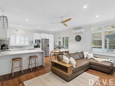 94 Arnott Street, Trigg WA 6029