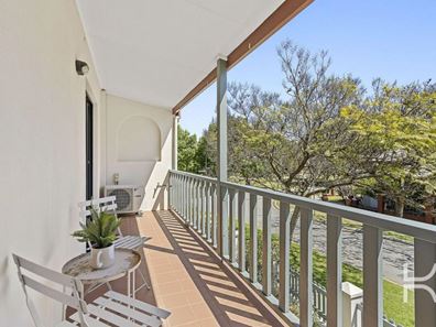 3 Tondarup Way, East Fremantle WA 6158