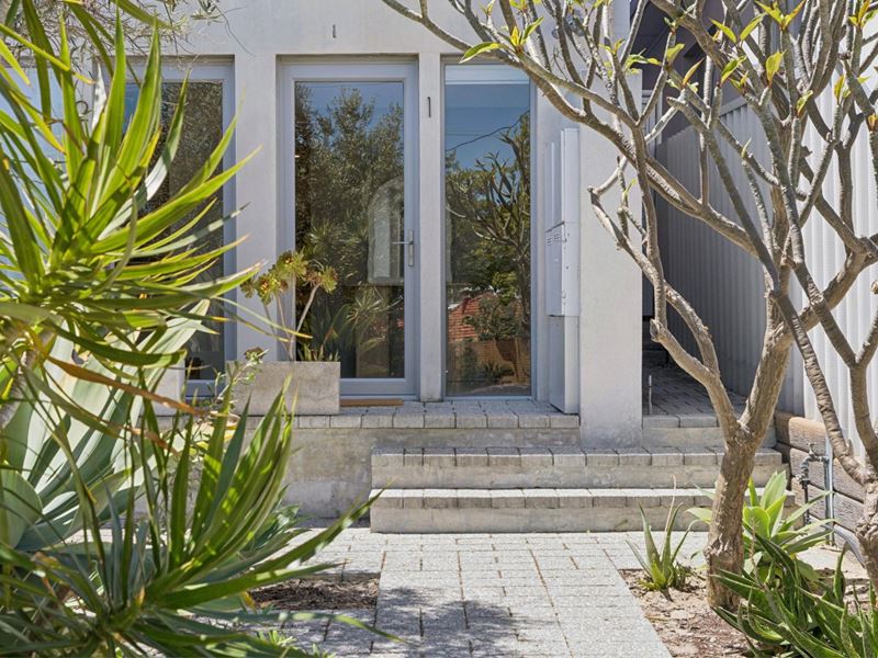 1/280 Charles Street, North Perth WA 6006