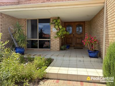 5 Baudin Place, Coogee WA 6166