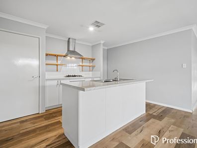 48 Veterans Drive, Byford WA 6122