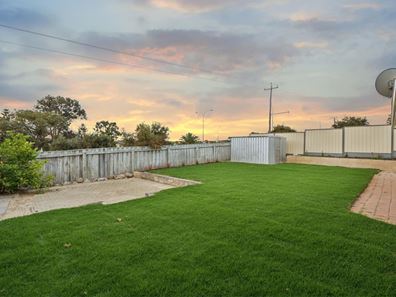 11 Loftia View, Clarkson WA 6030