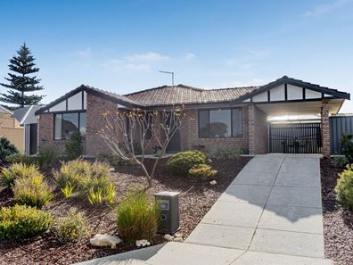 15 Caprice Place, Heathridge WA 6027