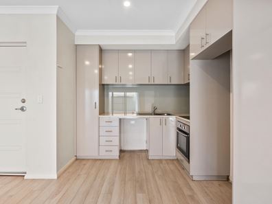 8/30 Pontiac Avenue, Cloverdale WA 6105
