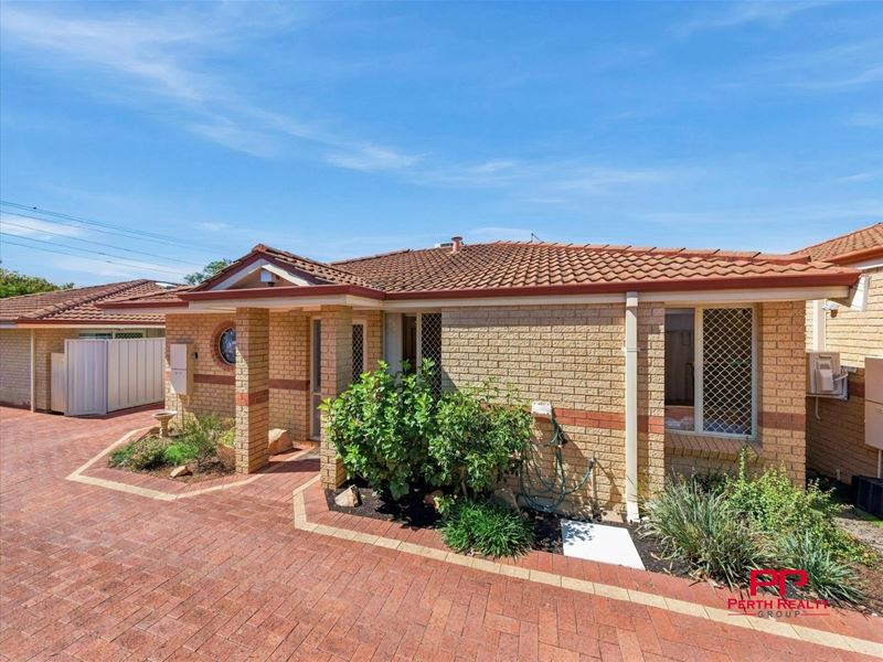 2/72 Ravenswood Drive, Nollamara WA 6061