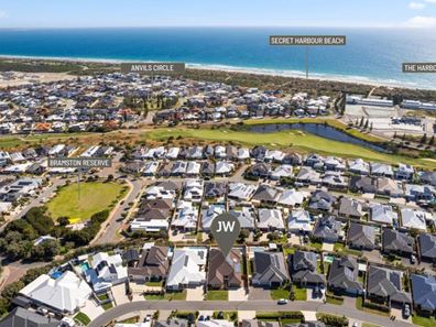 11 Holloways Ridge, Secret Harbour WA 6173
