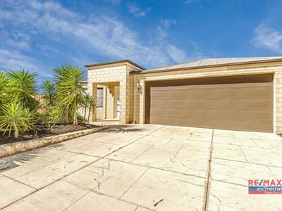 164 St Stephens Crescent, Tapping WA 6065