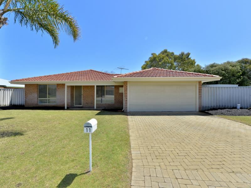 11 Balaka Gardens, Warnbro WA 6169