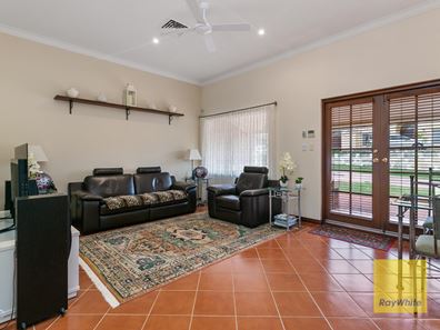 4 Finsbury Grove, Mount Claremont WA 6010