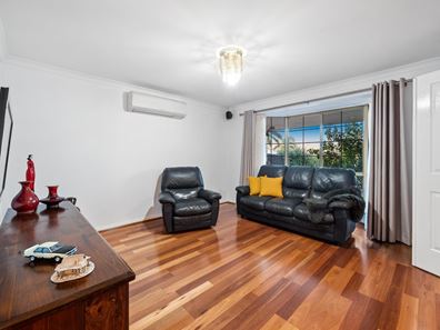 3 Olea Mews, Woodvale WA 6026