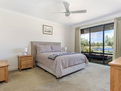 23 Baybreeze Promanade, Shoalwater WA 6169