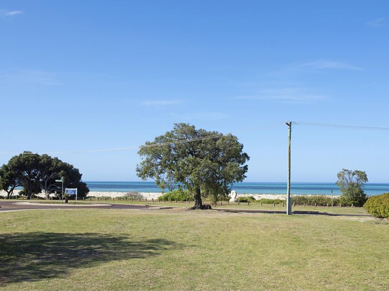 164 Geographe Bay Road, Quindalup